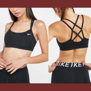 NEW Nike Strappy Dri-FIT‎ Padded Sports Bra in Black [SZ XS ]